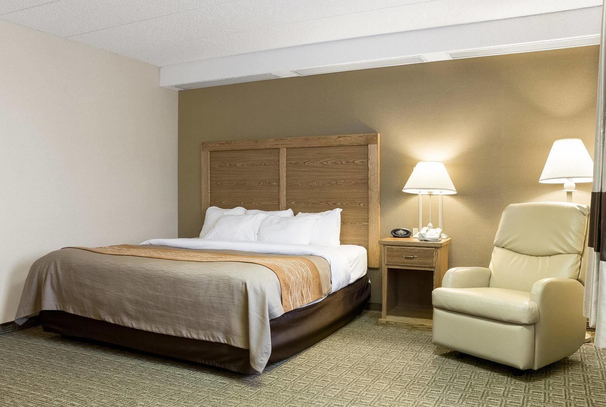 Quality Inn Bismarck I-94 Esterno foto