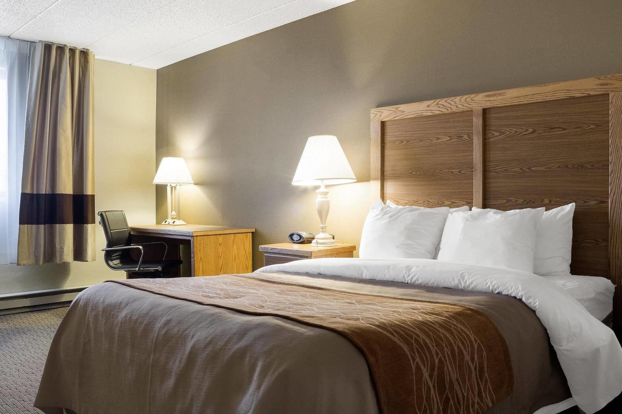 Quality Inn Bismarck I-94 Esterno foto