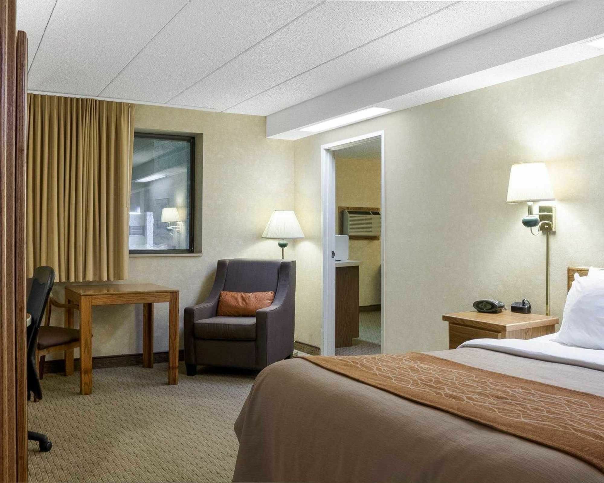 Quality Inn Bismarck I-94 Esterno foto